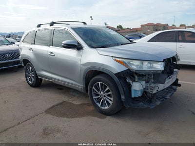 TOYOTA HIGHLANDER 2017
