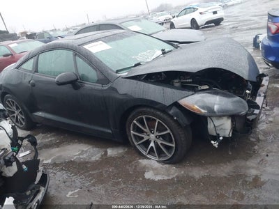 MITSUBISHI ECLIPSE 2011