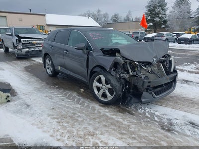 TOYOTA VENZA 2015