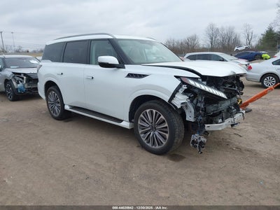 INFINITI QX80 2025