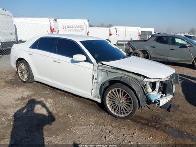 CHRYSLER 300 2015