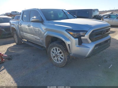 TOYOTA TACOMA 2024