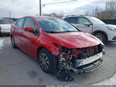 TOYOTA PRIUS PRIME 2021