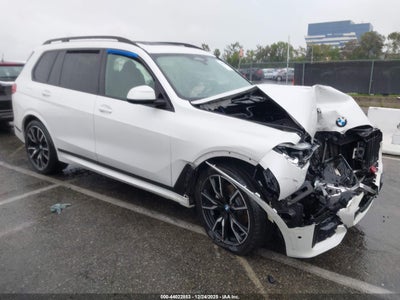 BMW X7 2022