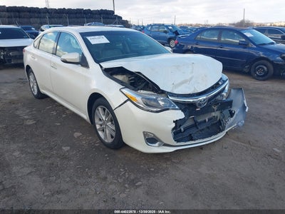 TOYOTA AVALON 2014