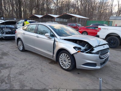 FORD FUSION HYBRID 2016