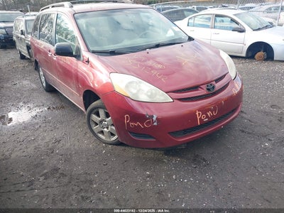 TOYOTA SIENNA 2008