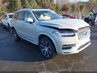 VOLVO XC90 RECHARGE PLUG-IN HYBRID 2022