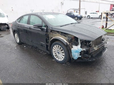 FORD FUSION HYBRID 2016