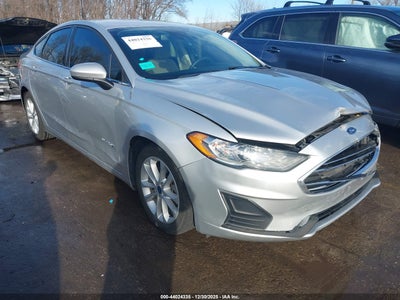 FORD FUSION HYBRID 2019