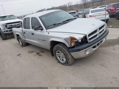 DODGE DAKOTA 2001
