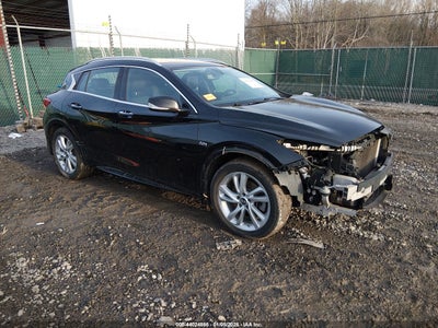 INFINITI QX30 2017