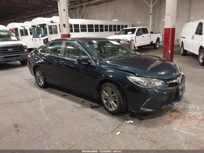 TOYOTA CAMRY 2015