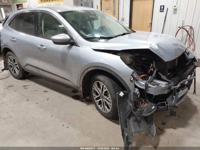 FORD ESCAPE 2022