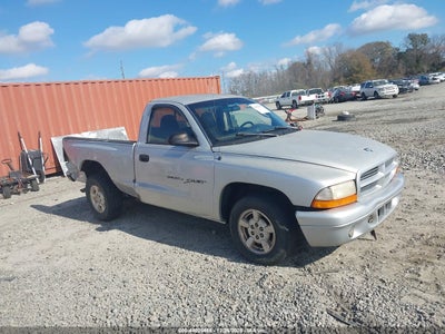 DODGE DAKOTA 2001