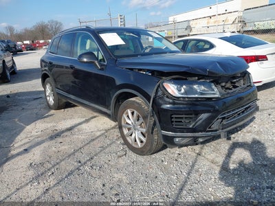 VOLKSWAGEN TOUAREG 2017