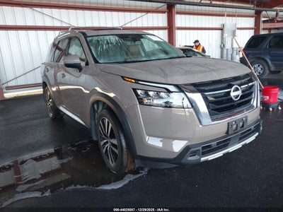 NISSAN PATHFINDER 2024