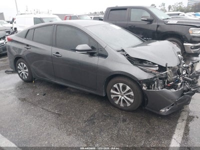 TOYOTA PRIUS PRIME 2020