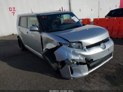 SCION XB 2012