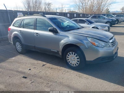 SUBARU OUTBACK 2011