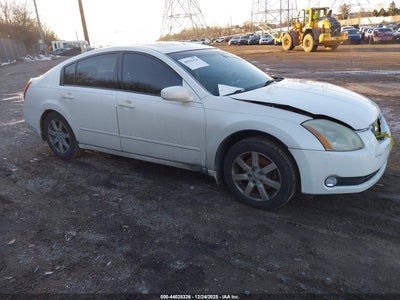 NISSAN MAXIMA 2004