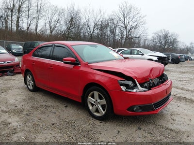 VOLKSWAGEN JETTA 2011