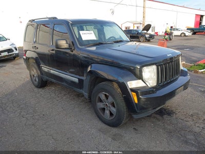 JEEP LIBERTY 2010