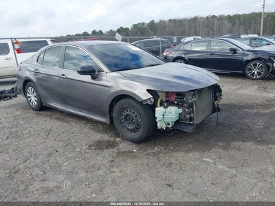 TOYOTA CAMRY HYBRID 2019