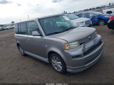 SCION XB 2004
