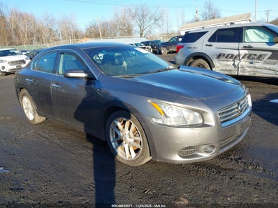 NISSAN MAXIMA 2014