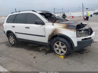 VOLVO XC90 2004