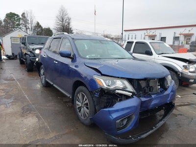 NISSAN PATHFINDER 2017