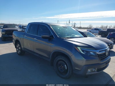 HONDA RIDGELINE 2017