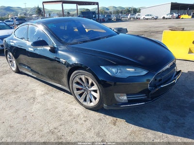 TESLA MODEL S 2015