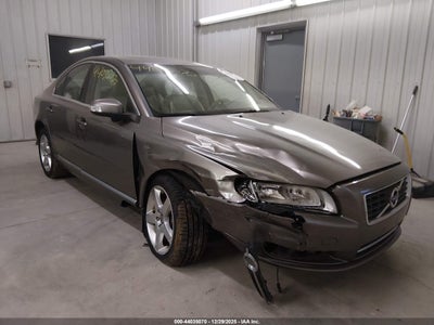 VOLVO S80 2010