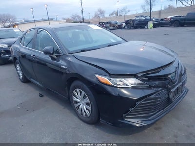 TOYOTA CAMRY HYBRID 2018