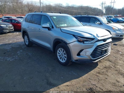 TOYOTA GRAND HIGHLANDER 2025
