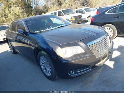 CHRYSLER 300 2013