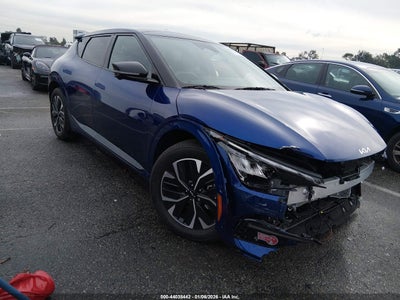 KIA EV6 2024