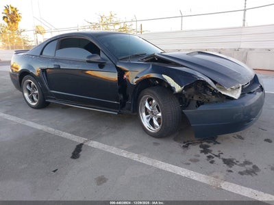 FORD MUSTANG 2002