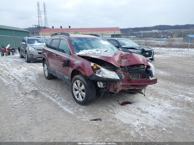 SUBARU OUTBACK 2012