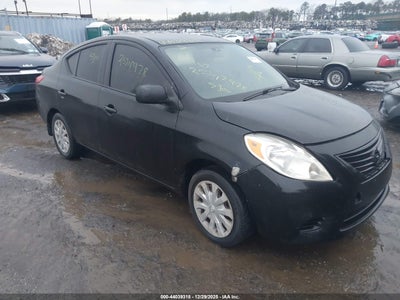 NISSAN VERSA 2012