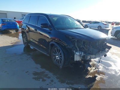 TOYOTA HIGHLANDER 2017