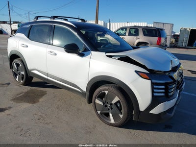 NISSAN KICKS 2025