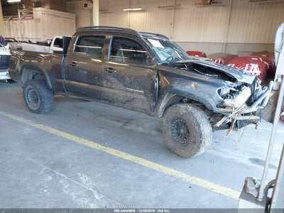 TOYOTA TACOMA 2020