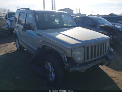 JEEP LIBERTY 2010