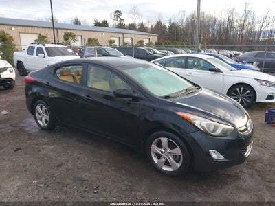 HYUNDAI ELANTRA 2013