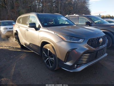 TOYOTA HIGHLANDER 2021