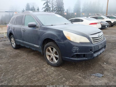 SUBARU OUTBACK 2012