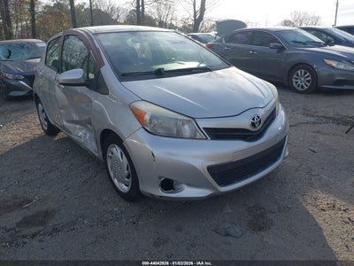 TOYOTA YARIS 2012